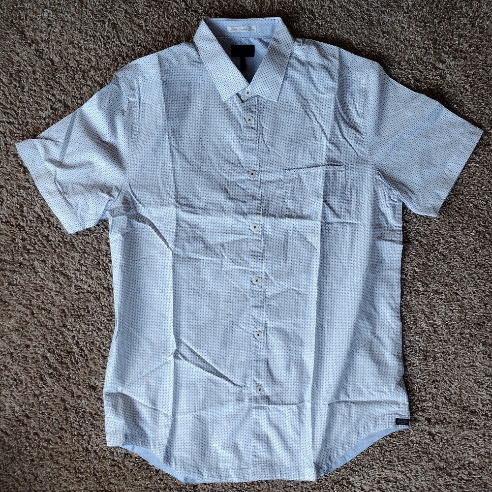 Good Man Brand Button Down Short Sleeve Shirt Medium NWOT